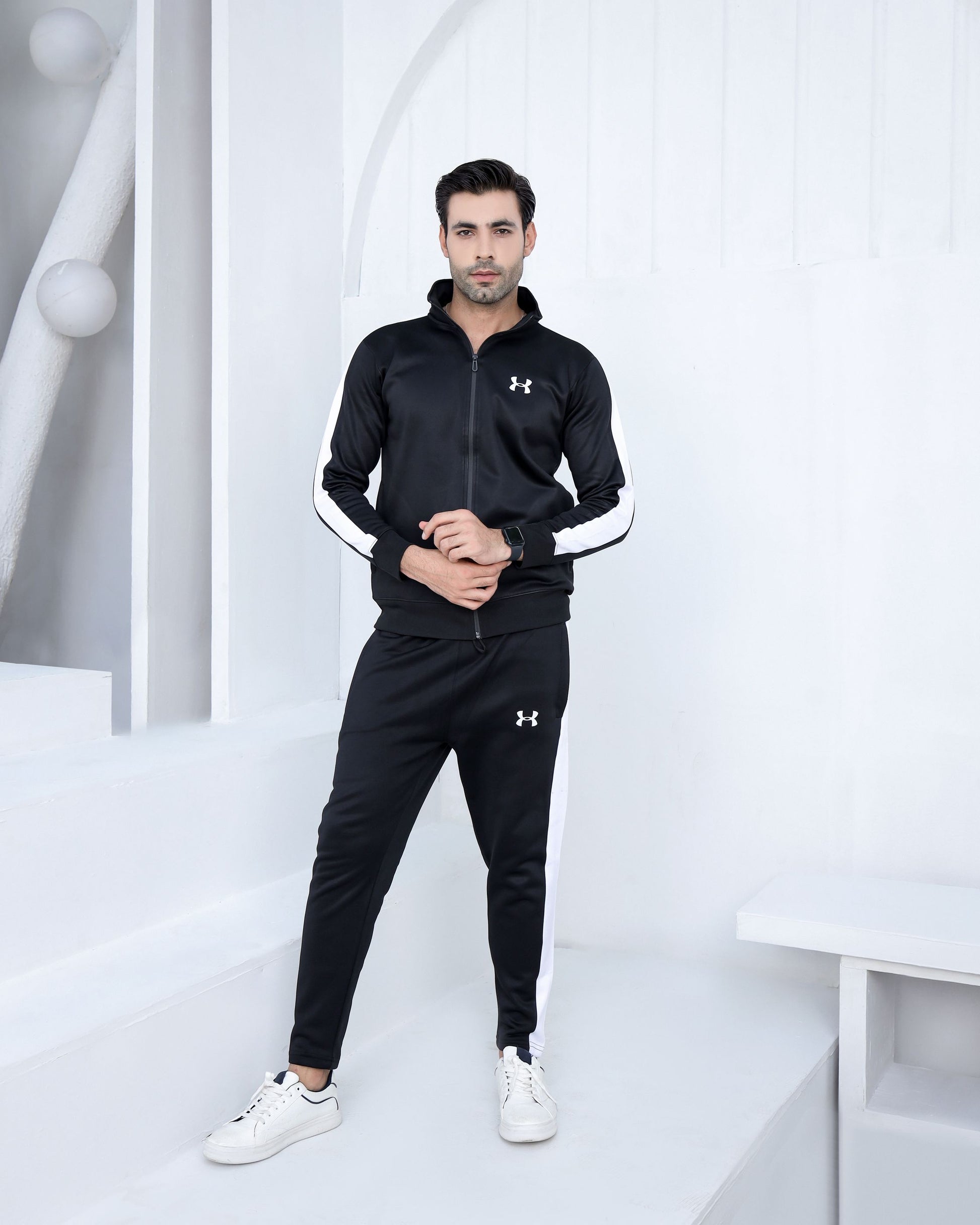 Men's black zipper tracksuit