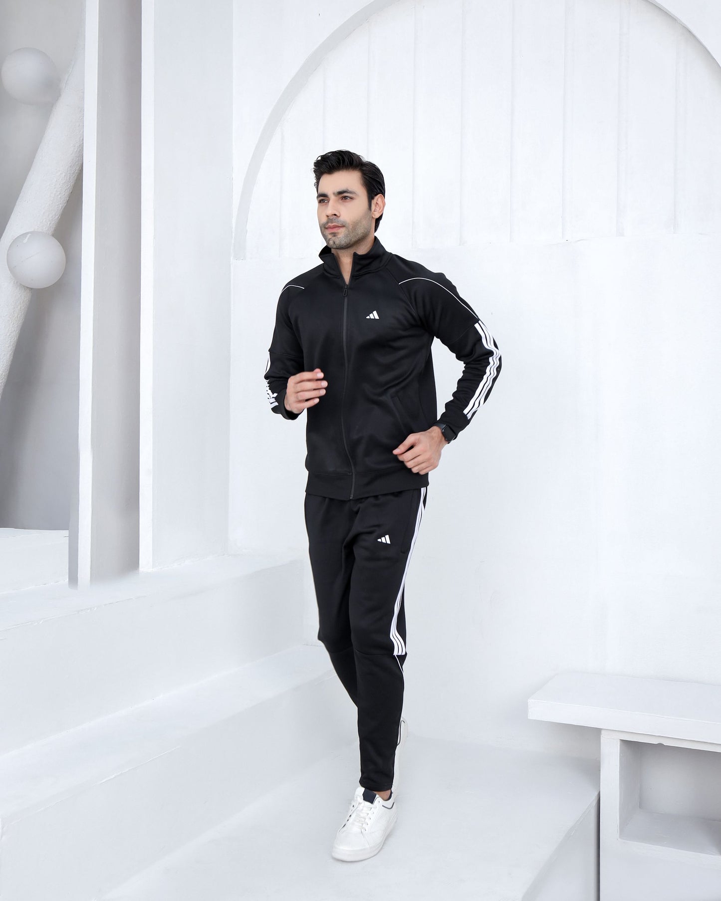 Men's black Volt tracksuit